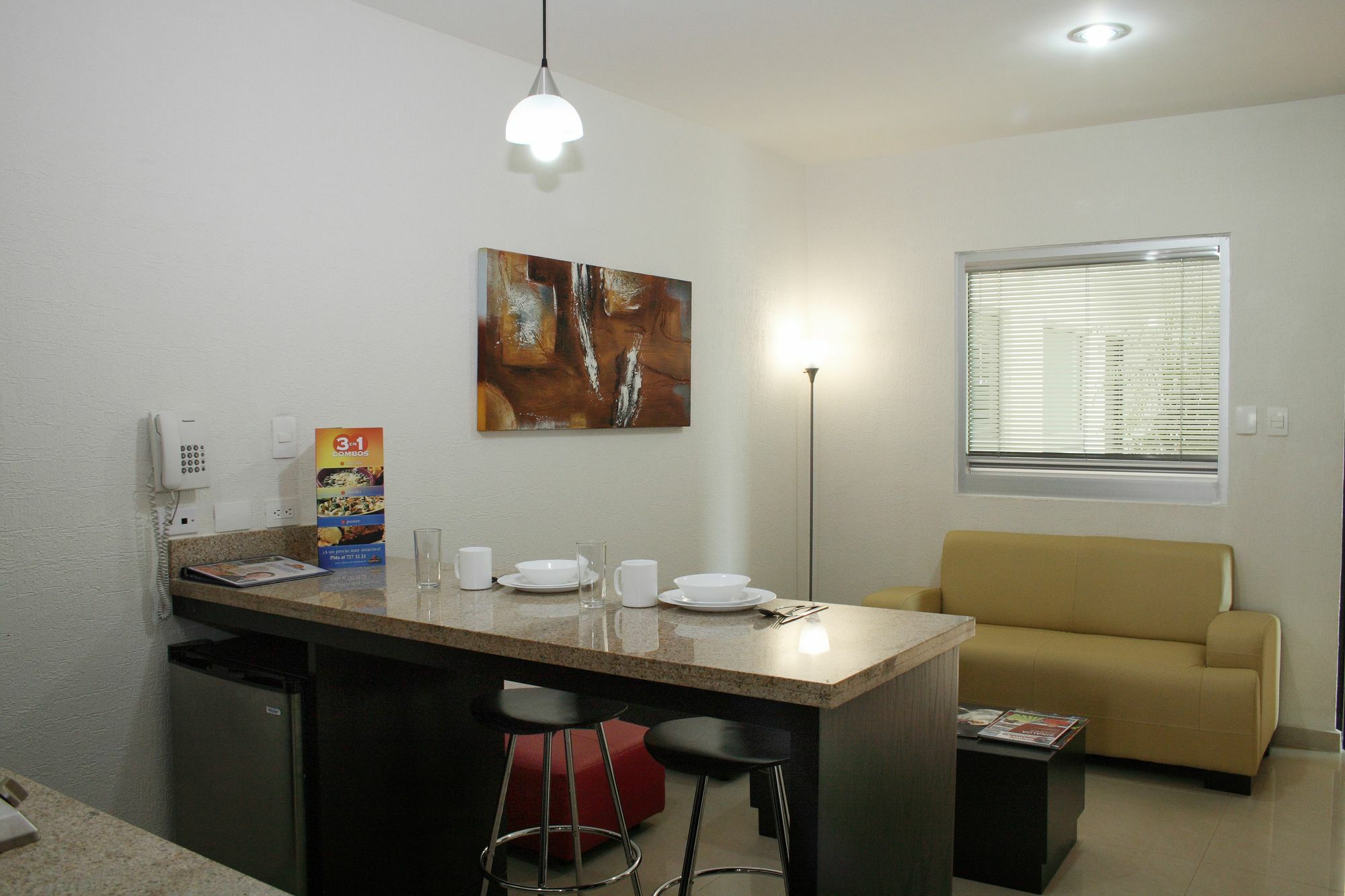 Homesuites Zaragoza Кульякан Экстерьер фото